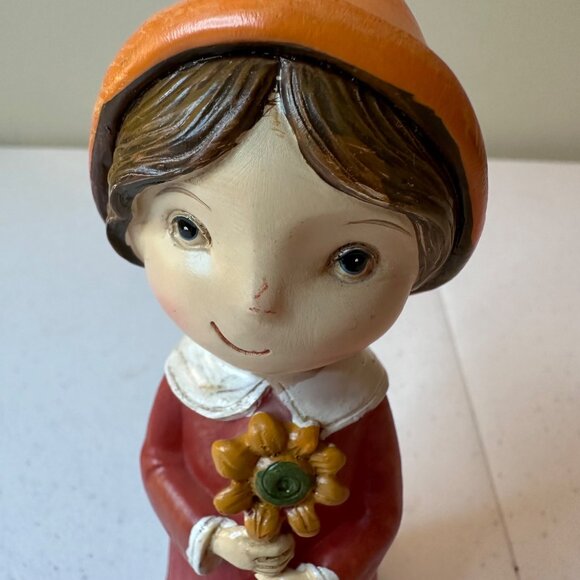 Thanksgiving Figurines Set Of 4 - Pilgrims and Native American Resin Figures - Picture 12 of 16